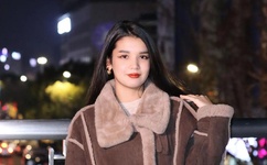 丰满乳亲伦小说